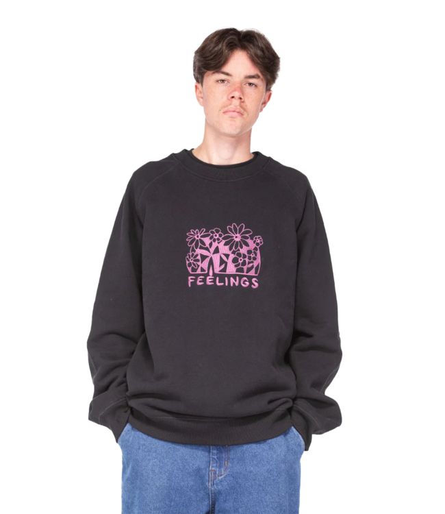 FEELINGS Brea Crew - Black