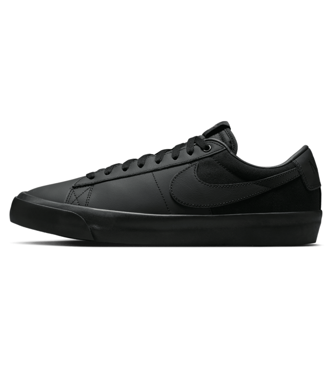 NIKE SB Blazer Low Pro Gt - Black/Black-Black-Black