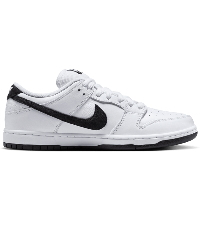 NIKE SB Dunk Low Pro - White/Black-White-Black