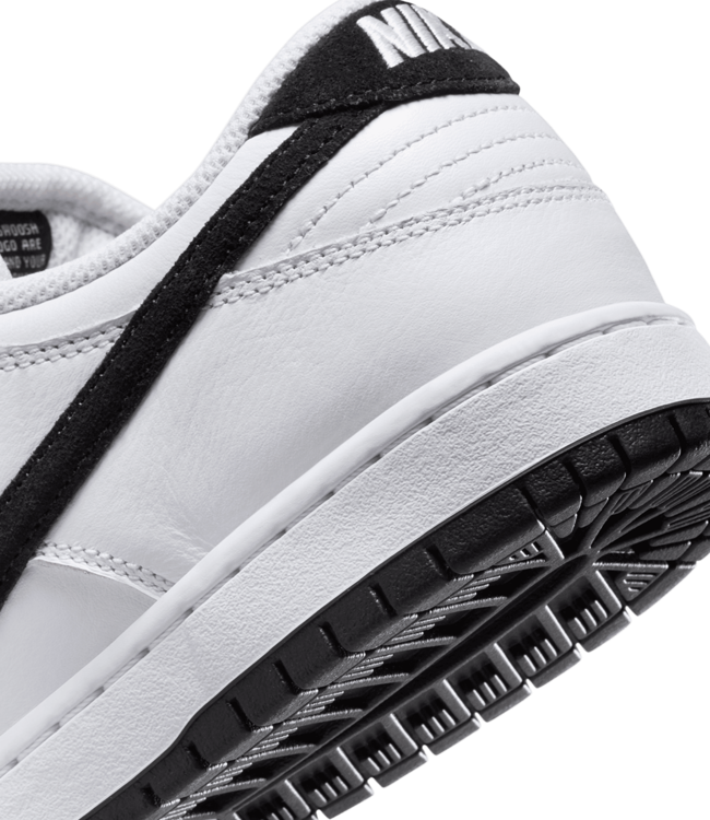 NIKE SB Dunk Low Pro - White/Black-White-Black