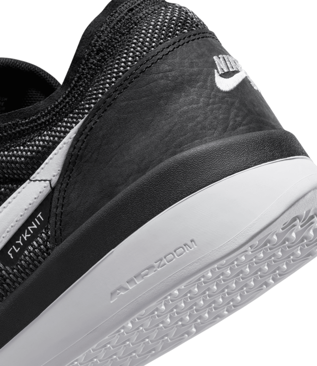 NIKE SB Ps8 - Black/White