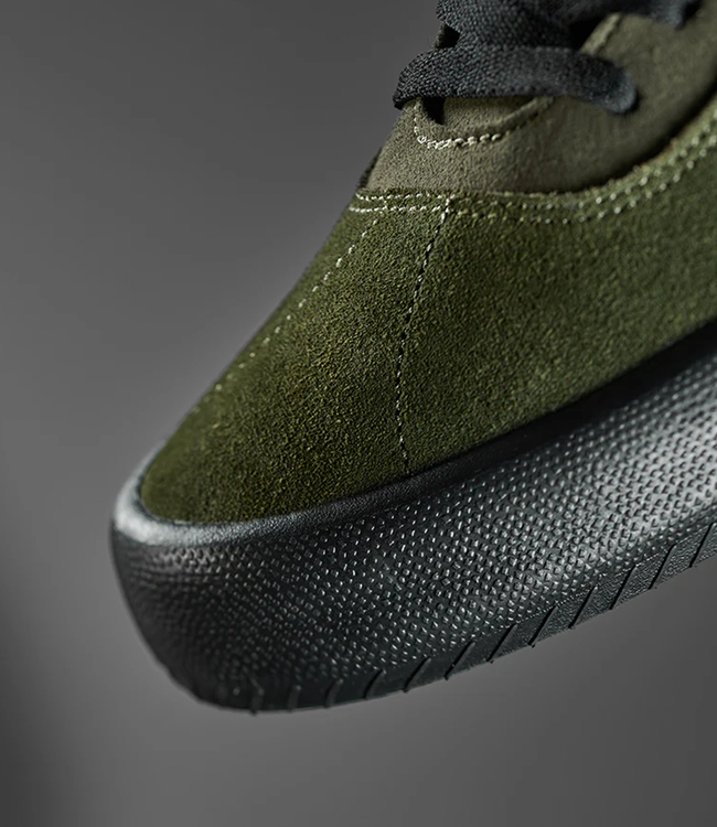 GLOBE Melbek - Olive/Black