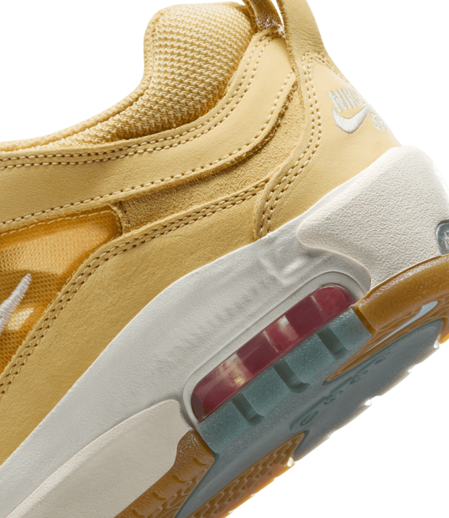 NIKE SB Ishod Iso - Saturn Gold