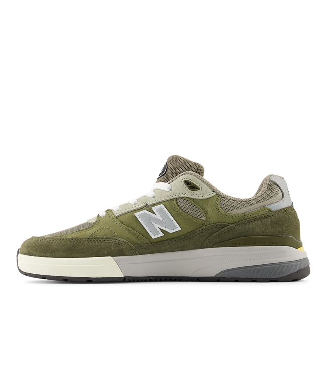 NEW BALANCE NUMERIC 933 Andrew Reynolds - Olivine