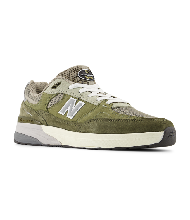 NEW BALANCE NUMERIC 933 Andrew Reynolds - Olivine