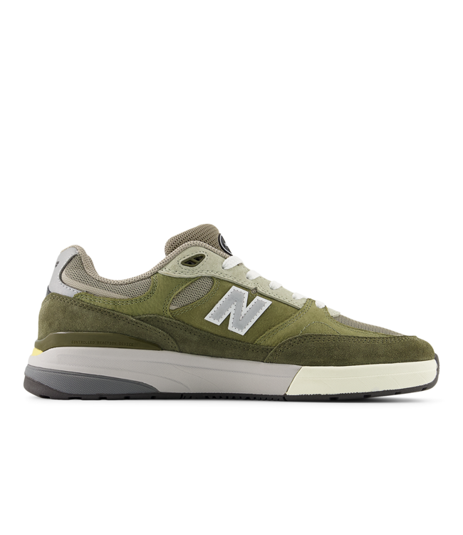 NEW BALANCE NUMERIC 933 Andrew Reynolds - Olivine