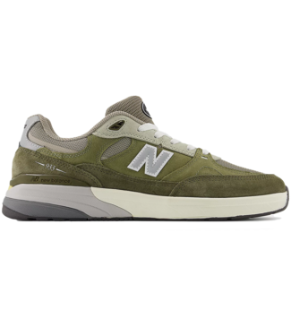 NEW BALANCE NUMERIC 933 Andrew Reynolds - Olivine