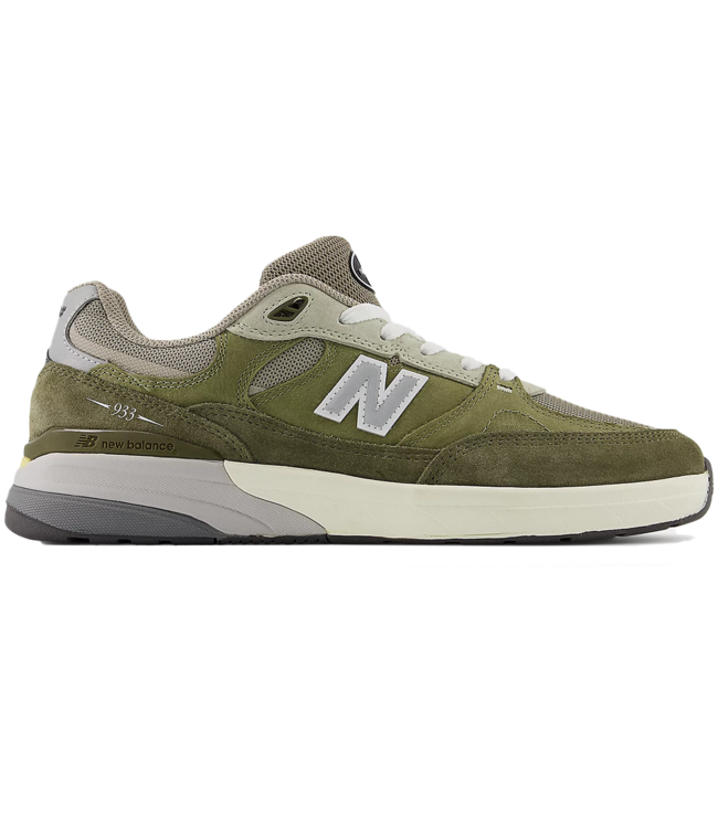 NEW BALANCE NUMERIC 933 Andrew Reynolds - Olivine