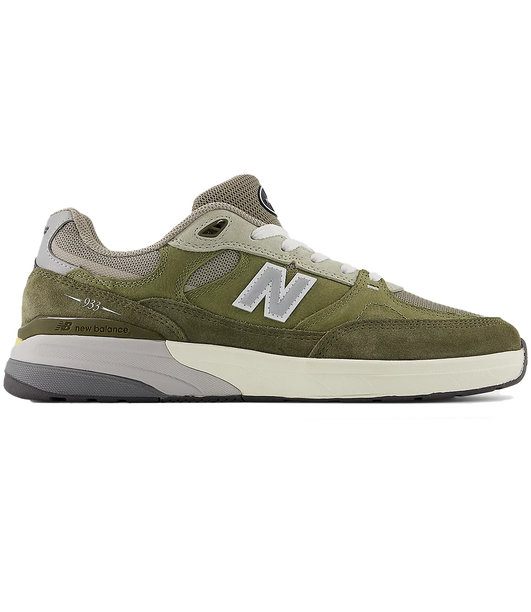 NEW BALANCE NUMERIC 933 Andrew Reynolds - Olivine