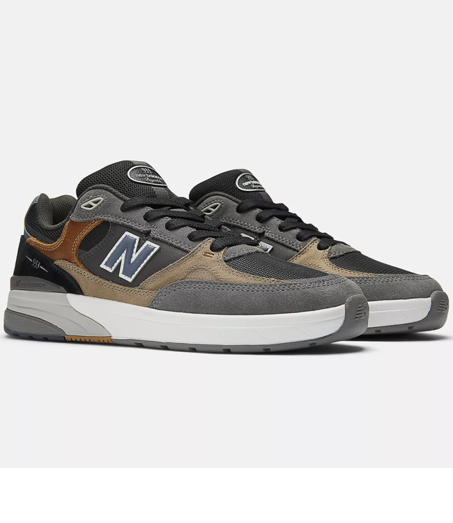 NEW BALANCE NUMERIC 933 Andrew Reynolds - Castlerock