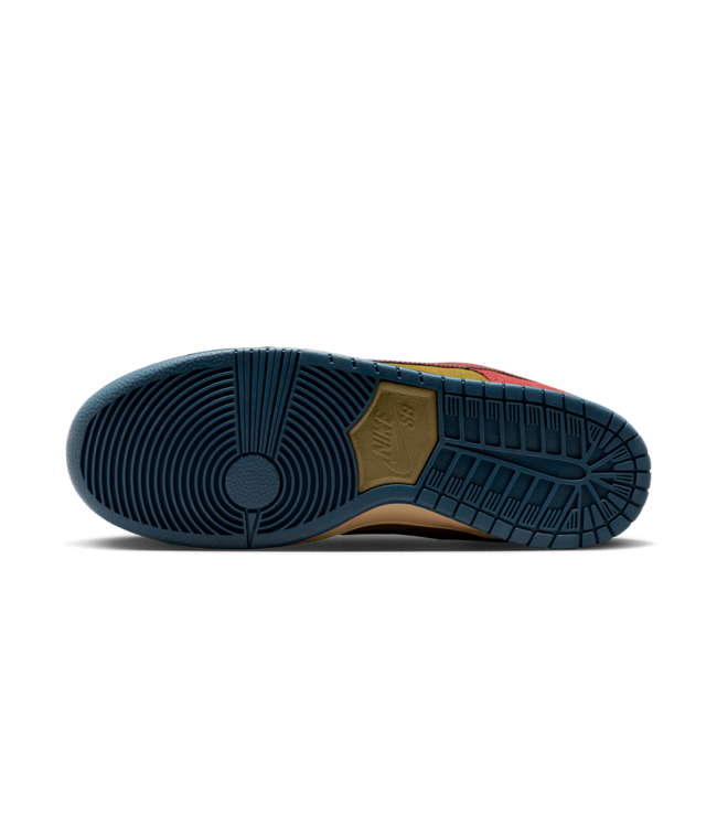 NIKE SB Dunk Low Pro - Dark Team Red