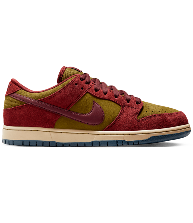NIKE SB Dunk Low Pro - Dark Team Red