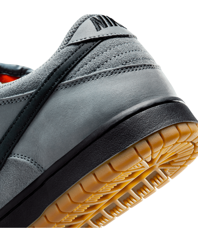 NIKE SB Dunk Low Pro - Cool Grey/Black