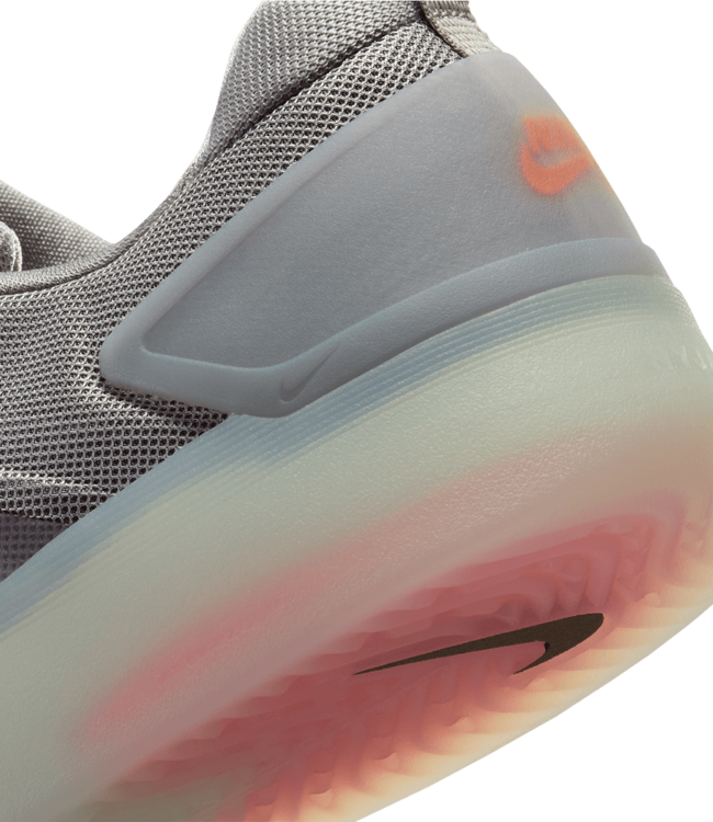 NIKE SB Nyjah 4 - College Grey/Mink Brown