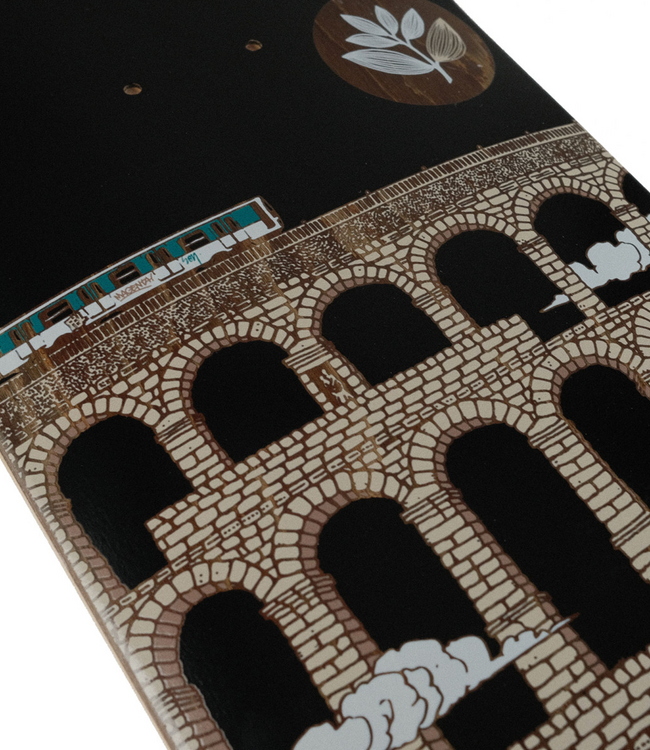 MAGENTA Vivien Feil & Soy Panday Metro Series Deck