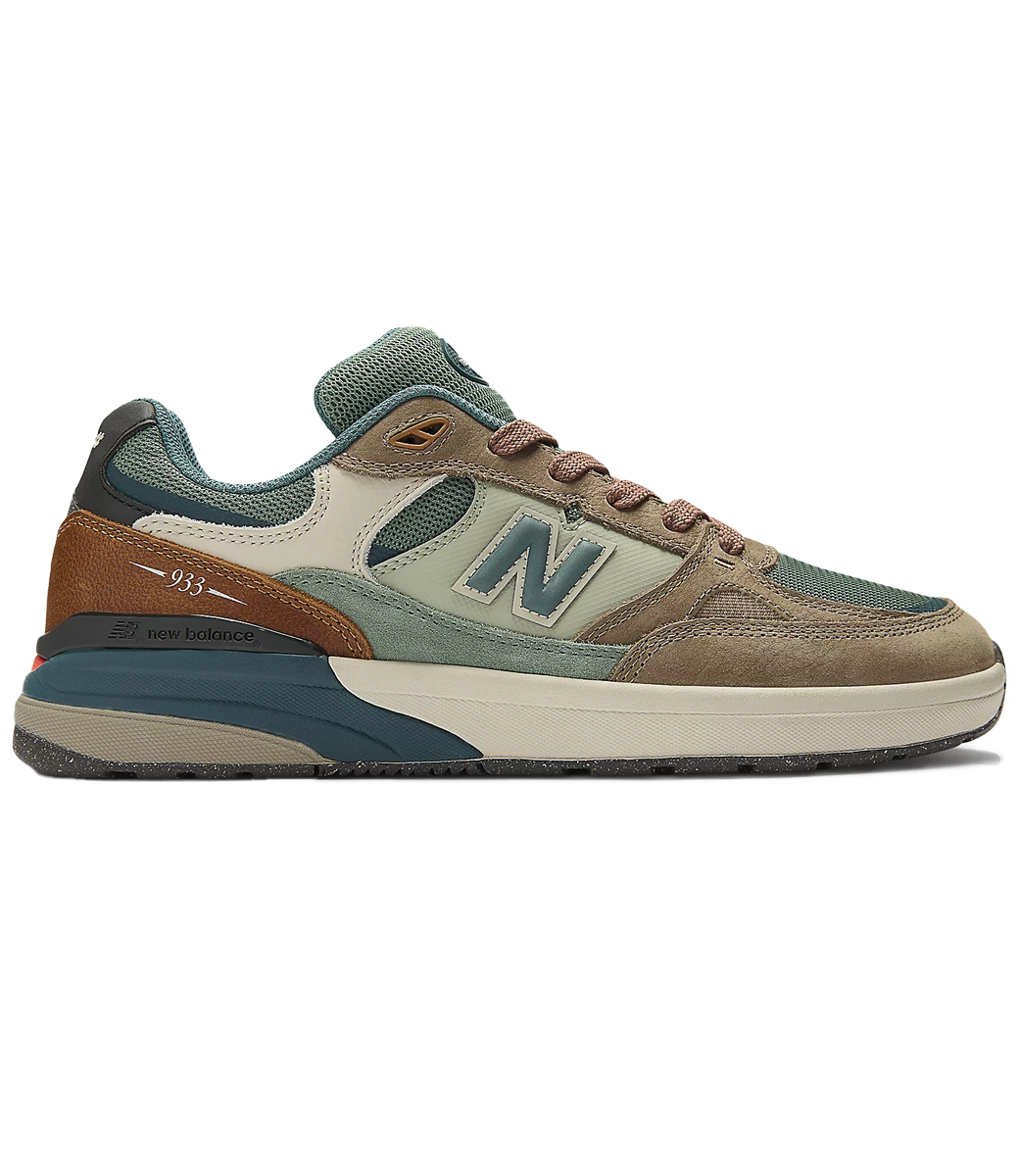 NEW BALANCE NUMERIC Andrew Reynolds 933 - Mushroom