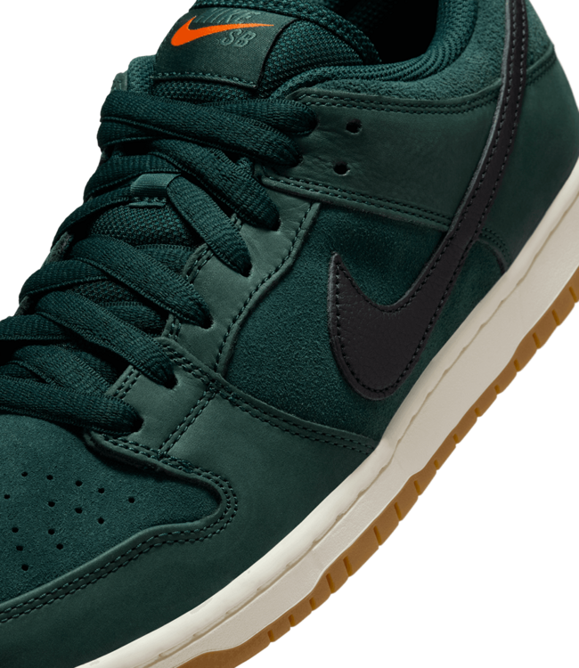 NIKE SB Dunk Low Pro - Deep Fir