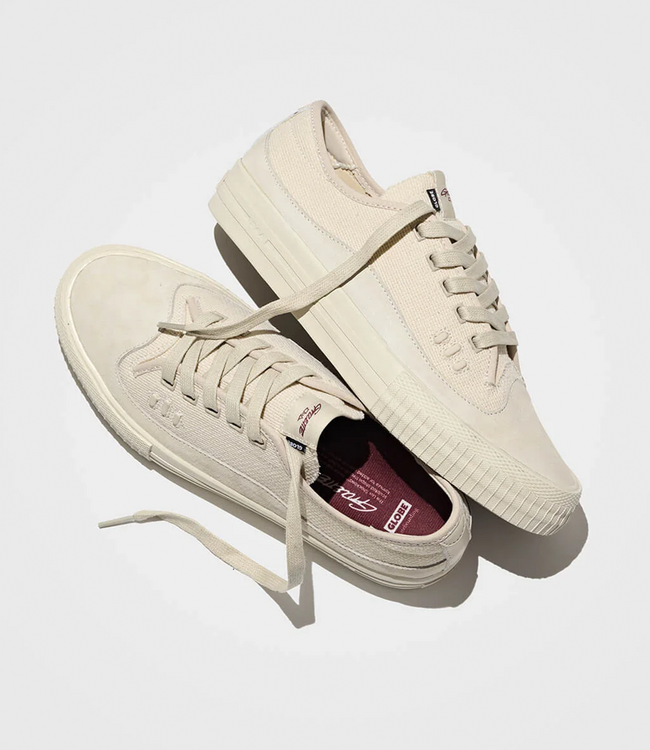 GLOBE Gillette - Birch