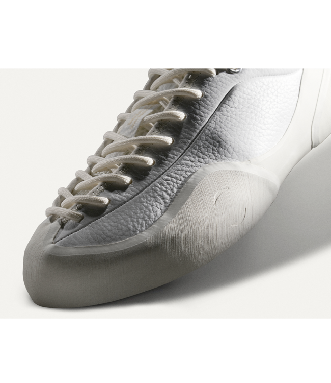 VILLAGE PM 1PM - White / Whisper White