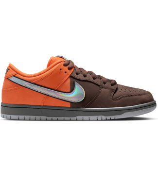 NIKE SB Dunk Low Pro - SF Muni Pass