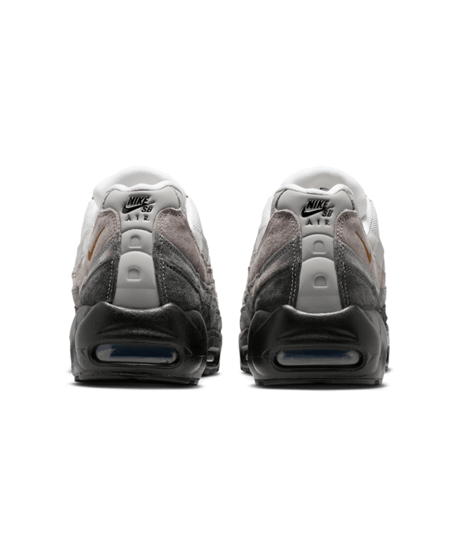 NIKE SB Air Max 95 - Black/Cacao
