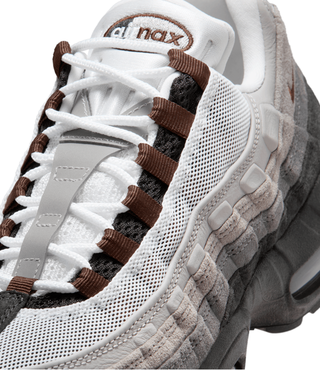 NIKE SB Air Max 95 - Black/Cacao