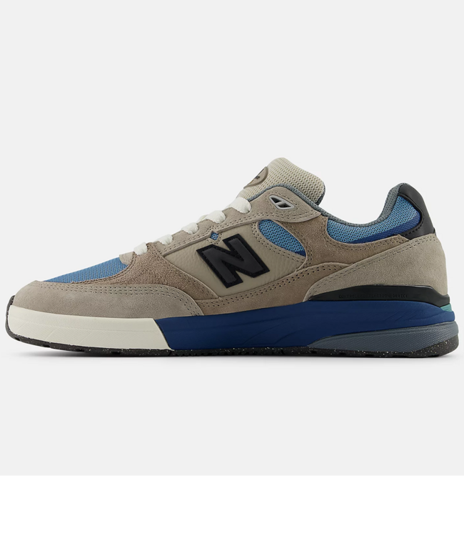 NEW BALANCE NUMERIC 933 Andrew Reynolds - Mushroom