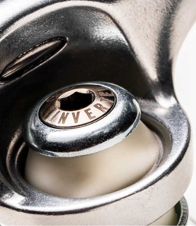 ACE TRUCKS AF1 Inverted Baseplate - Polished