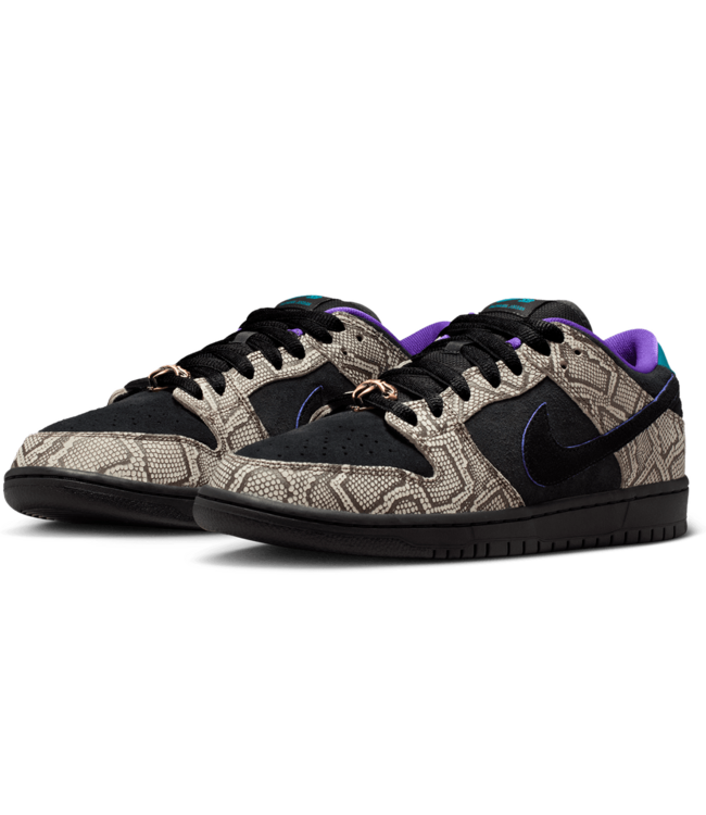 NIKE SB Dunk Low x Dashawn Jordan