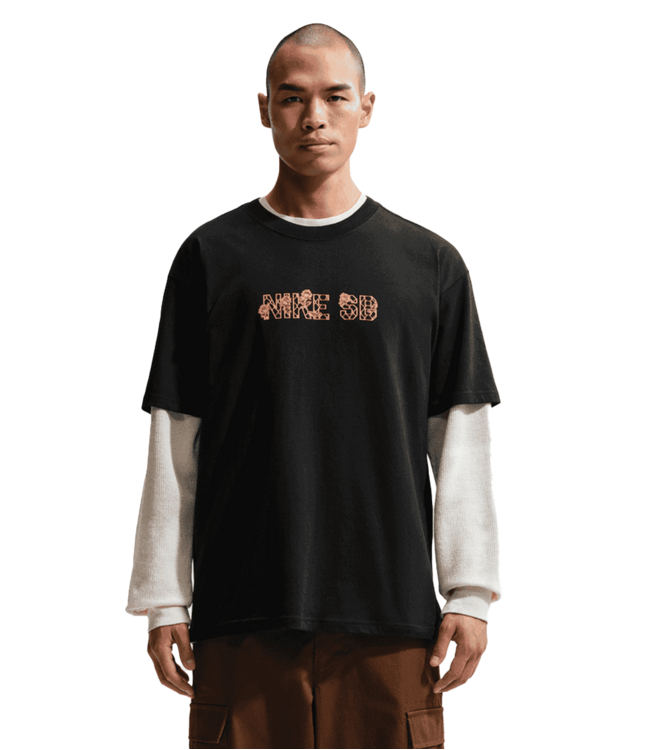 NIKE SB Club 58 Varsity Tee - Black