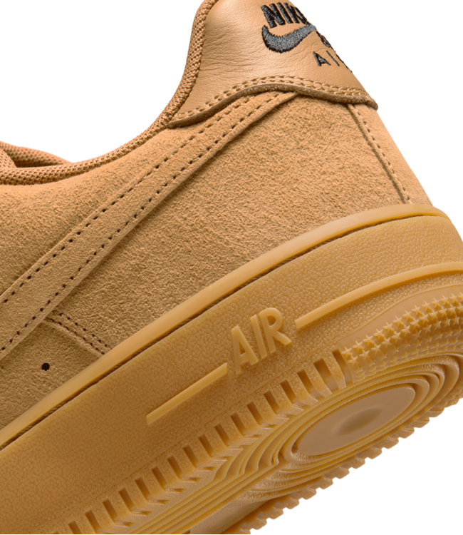 NIKE SB Air Force 1 - Flax