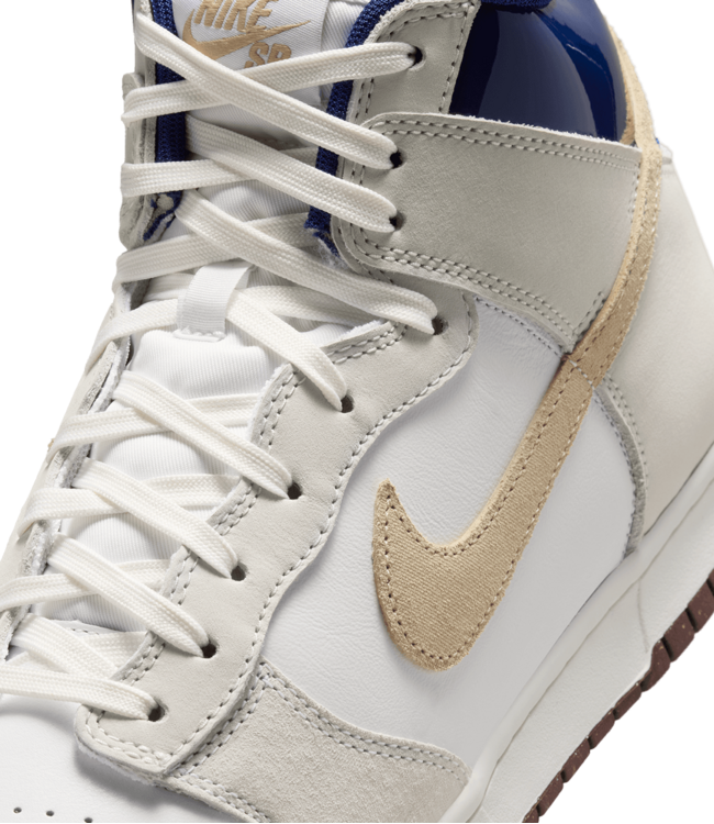 NIKE SB Dunk High Pro Beyond - White/Sand/Blue