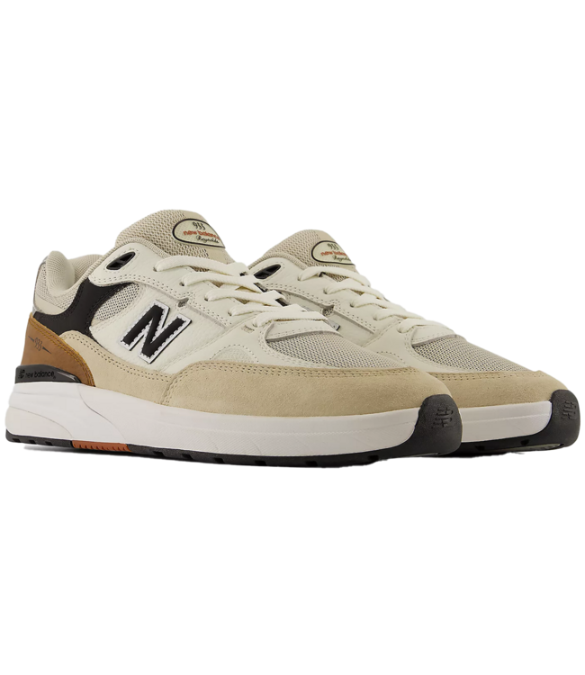 NEW BALANCE NUMERIC 933 - Quicksand