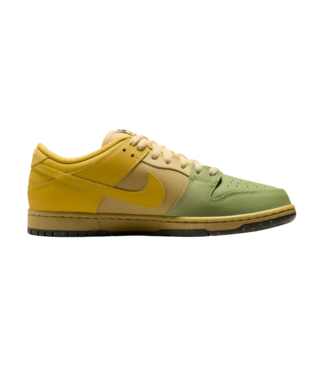NIKE SB Dunk Low Pro - Saffron Quartz/Saffron Qu