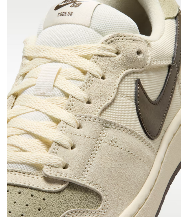 NIKE SB Code 58 - Pale Ivory/Dark Hazel-Lt Khaki