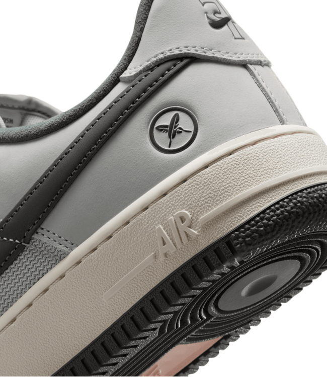 NIKE SB Air Force 1 Yuto - White/Iron Grey