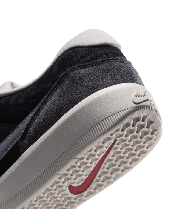 NIKE SB Force 58 - Black/Smoke Grey