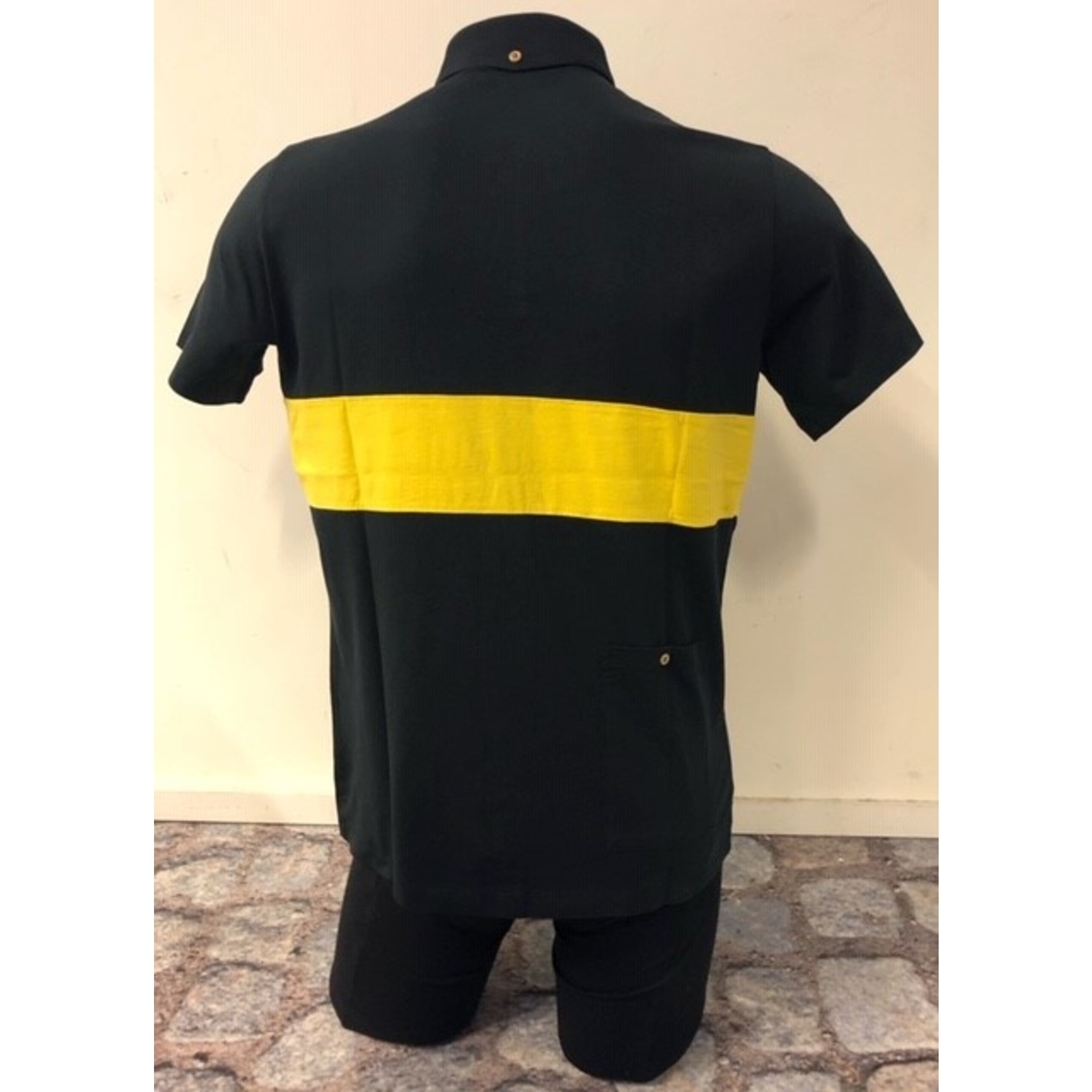 Polo 'De Ronde' black/yellow