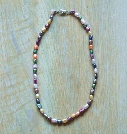 Parelketting pastel (ongelijke parels)