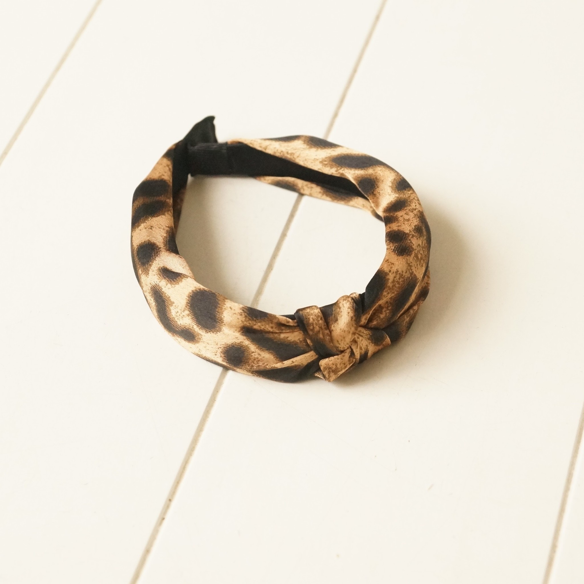 Diadeem bruin leopard