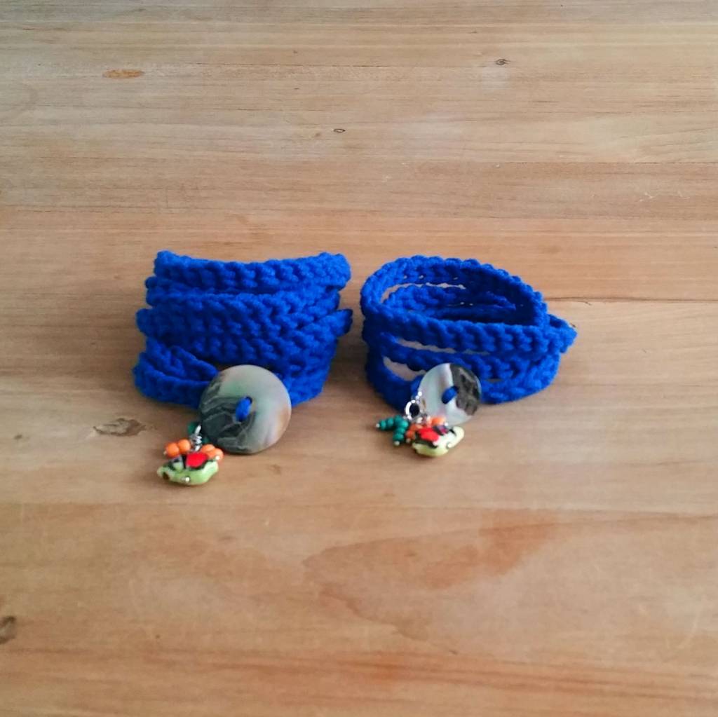 Kobaltblauwe wikkelarmbandjes (mama&dochter)