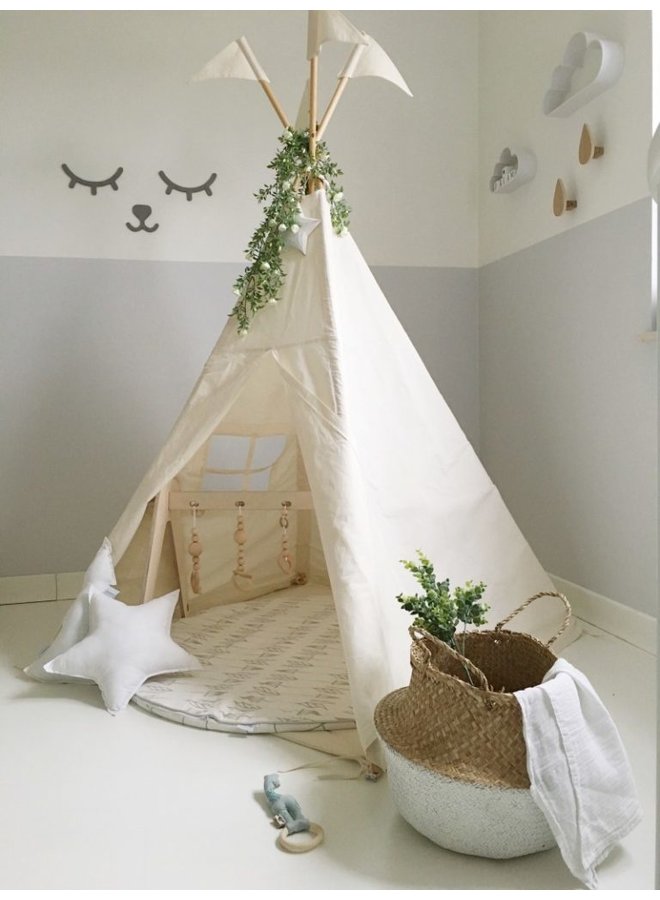 Lily Lou Tipi Tent