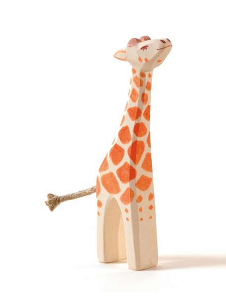 Ostheimer Giraffe klein met kop omhoog