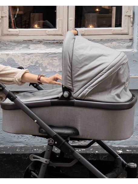 Naturkind Kinderwagen Lux Evo mottled grey - basis model inclusief reiswieg