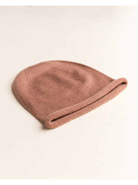 Hvid Efa beanie - terracotta