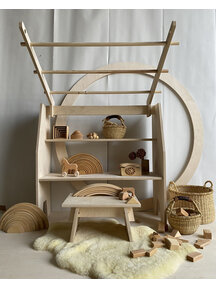 Grimm's Shizu playstand