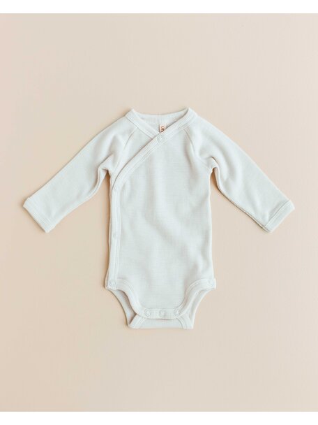 Unaduna Wollen wikkelrompertje tiny rib - light mazarin