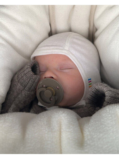 Joha Strikmutsje van wol - grijs