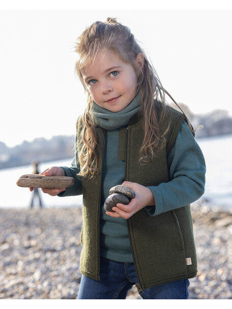 Disana Bodywarmer van gekookte wol - olive