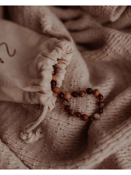 Amber Barnsteen kinder armband met edelstenen 16,5cm - agaat/cognac